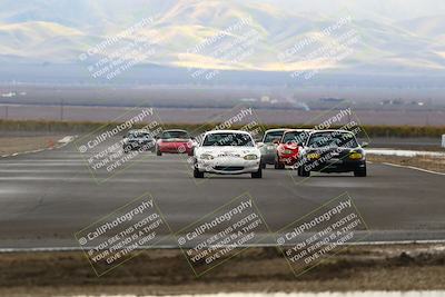 media/Nov-16-2025-CalClub SCCA (Sun) [[2975c16dfc]]/Group 4/Turn 1/